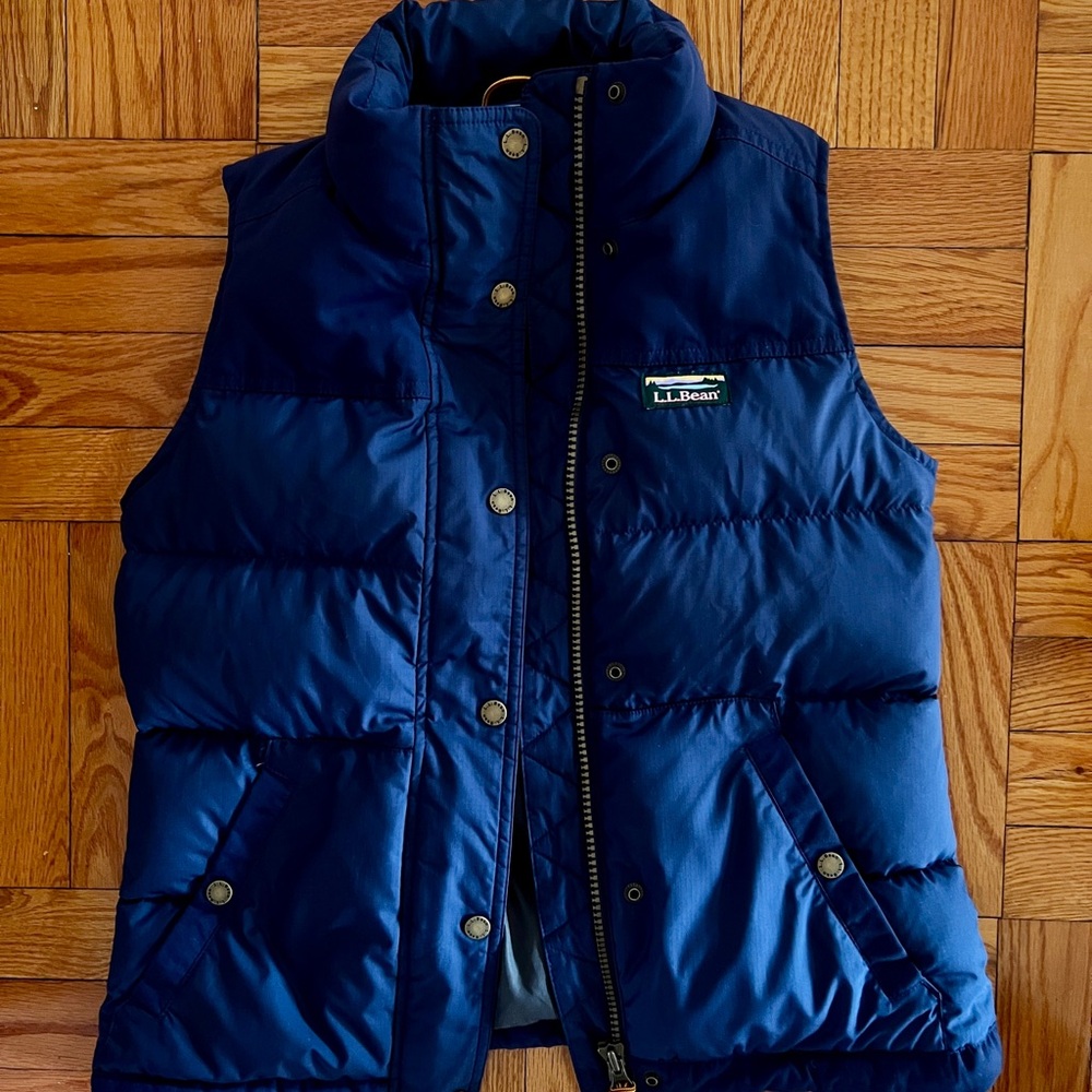 L.L. Bean Women's Deep Blue Puffer Vest